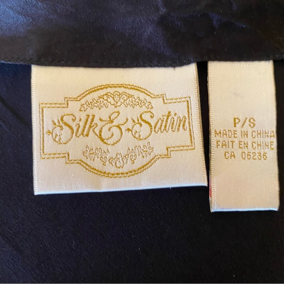 Pure silk black Sm chemise. - Picture 5 of 5